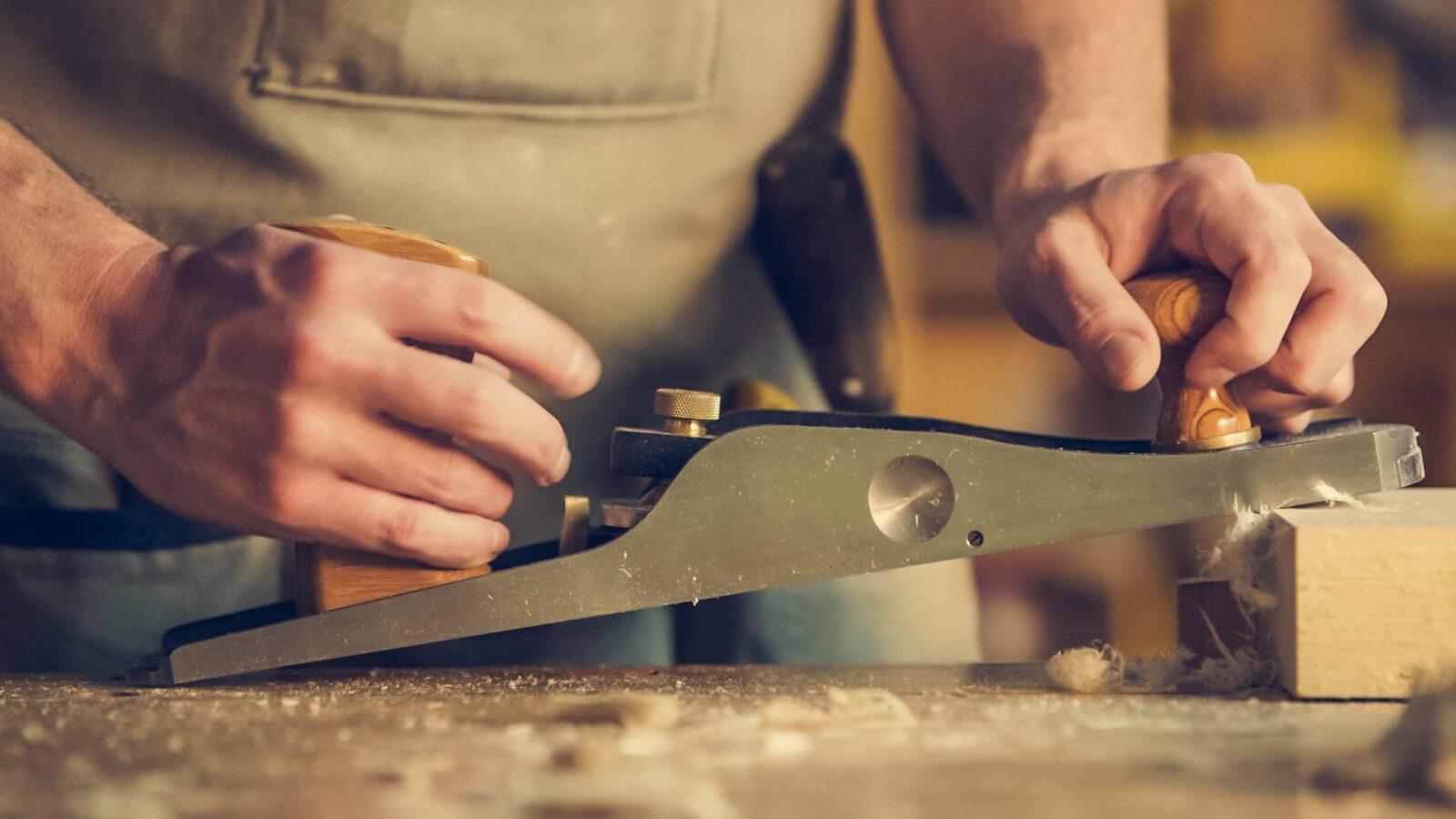 man-crafting-wood